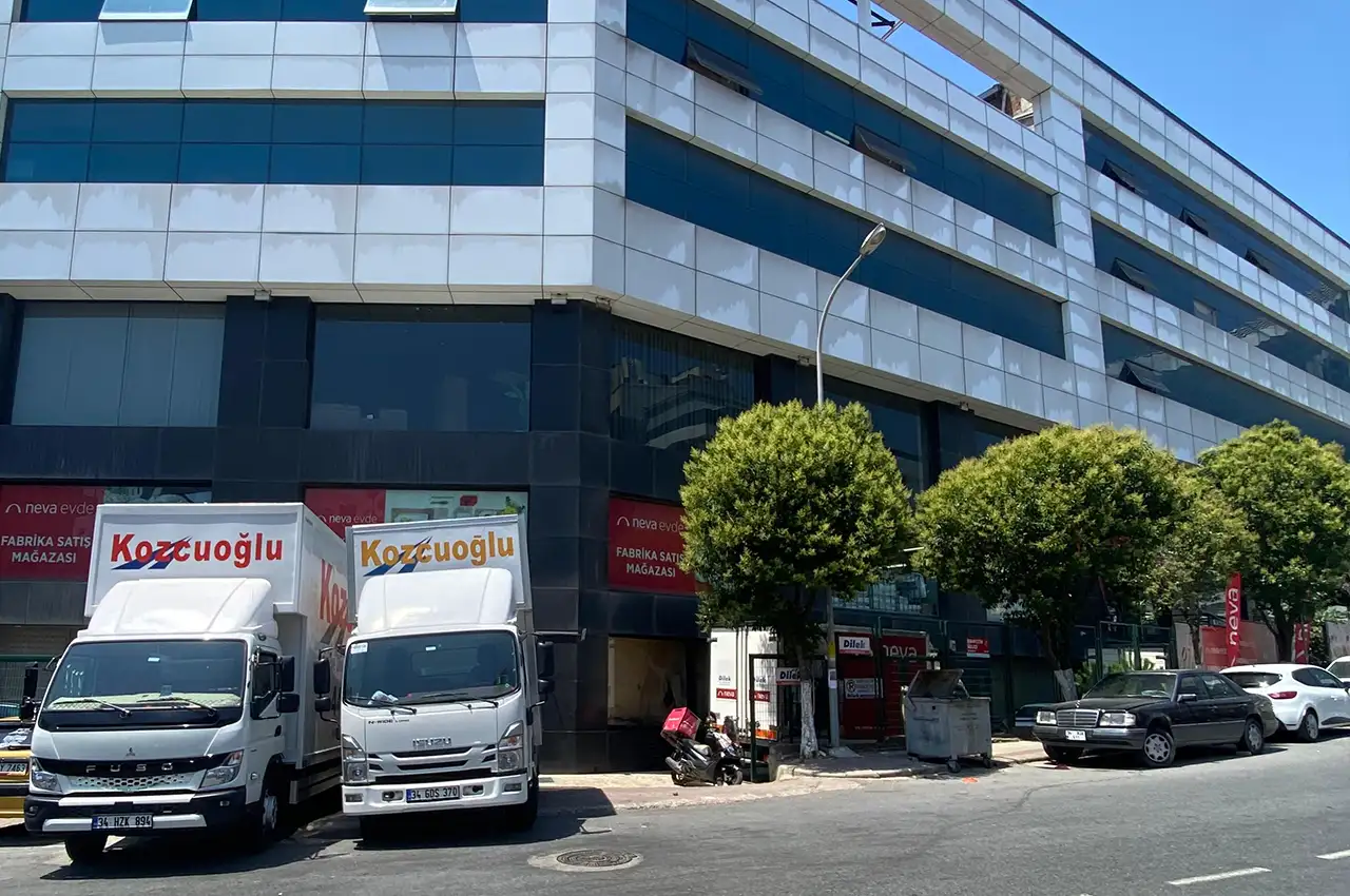 Göztepe ofis taşıma hizmeti, profesyonel ekip tarafından paketleme ve güvenli taşımacılık süreci
