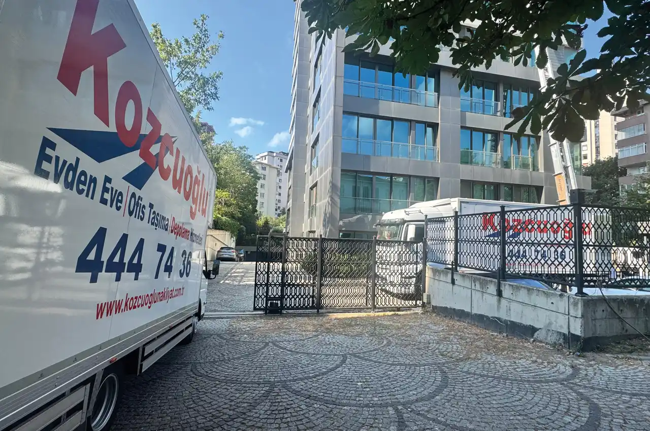 Şişli ofis taşıma hizmetinde kullanılan eşya taşıma aracı